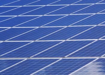 LOBO EV Technologies Ltd. lancia il nuovo Golf cart alimentato ad energia solare