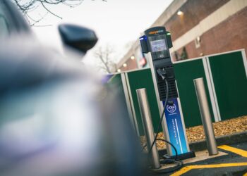 RAW Charging Accende la Passione per il Golf Sostenibile