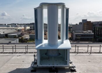 BMW Group: Installato il primo sistema di energia eolica senza pale nel Regno Unito